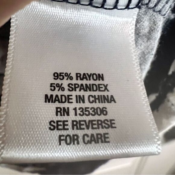 Sunday Womens Striped 3/4 Sleeve Nautical Super Soft Shirt Size Small‎ Preppy - Picture 6 of 7